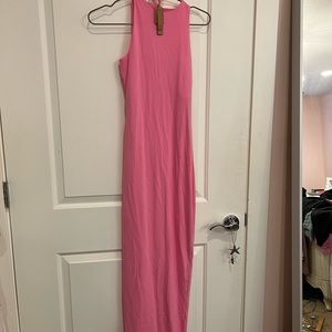 skims tank dress in the color bubblegum 💗